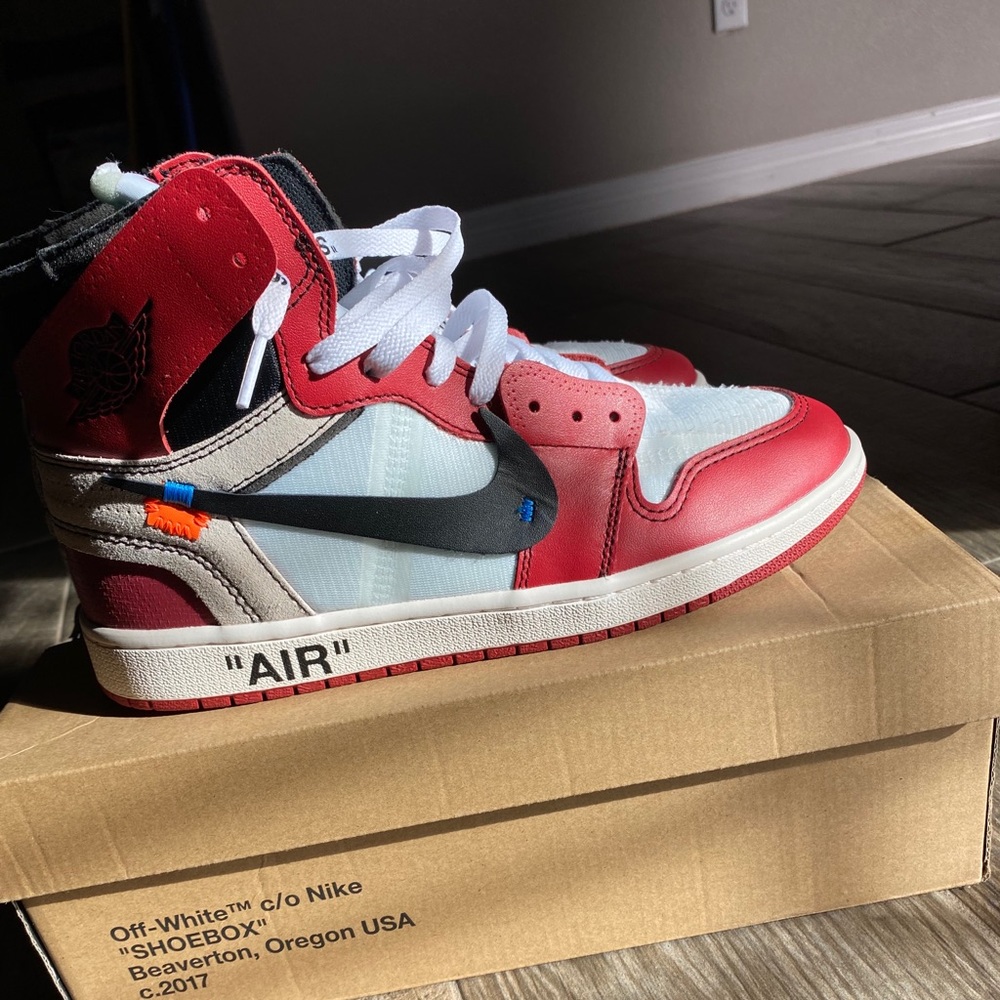 Off White Jordan 1 Chicago